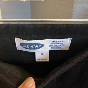 Old Navy NWOT Black Rockstar Jeggings with Built In Sculpt - Size 14